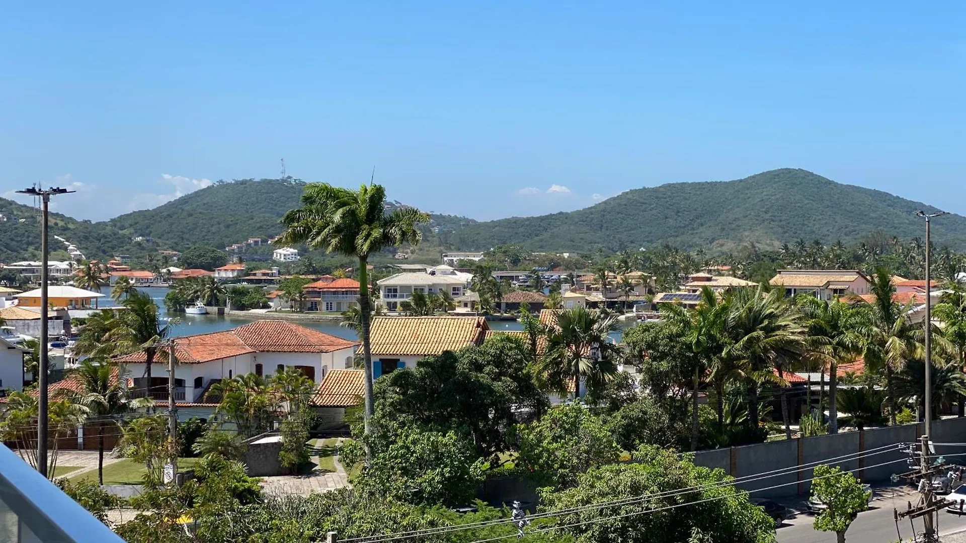 Hotel Em Cabo Frio Cond Royale - Av Assuncao 239 Bairro Passagem Ap 305